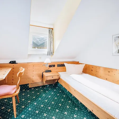 Hotel Garni Nuss
